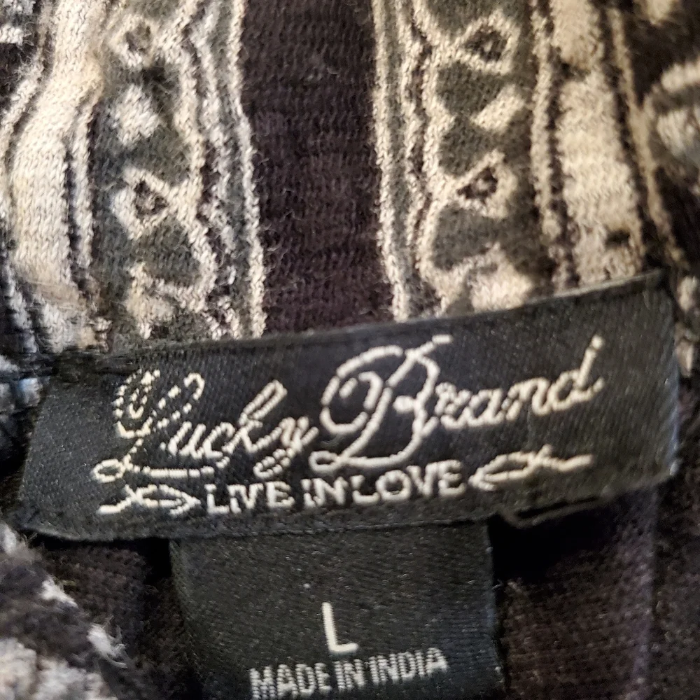 Lucky Brand 3/4 sleeve top - Picture 3 of 4